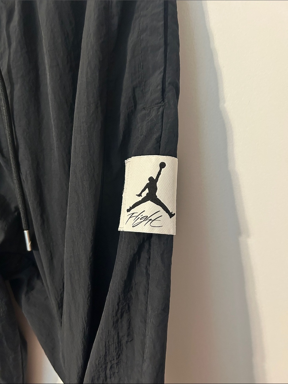 Jordan Black Men's Lightweight Drawstring Joggers - Picture 3 of 5